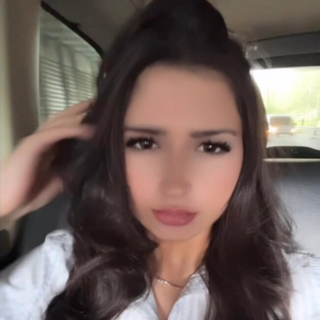 Babysitter in Riga: Lila