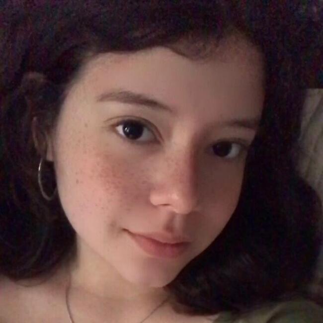 Babysitter in Santiago: Isidora Álvarez