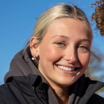 位于Lincoln的临时保姆: Greer