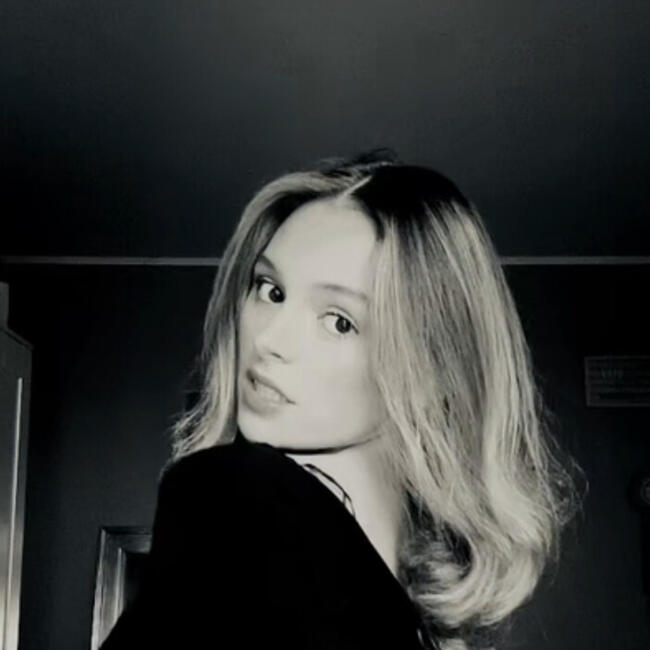 Babysitter in Villeneuve-d'Ascq: Lea