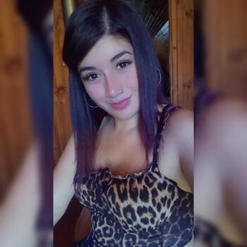 Niñera en Colbún: Javiera