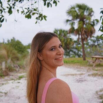 Babysitter in Bradenton: Carsyn