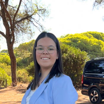 Niñera en Aljaraque: Paola