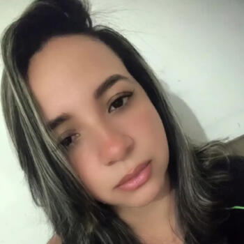 Babá Vitória: Simone
