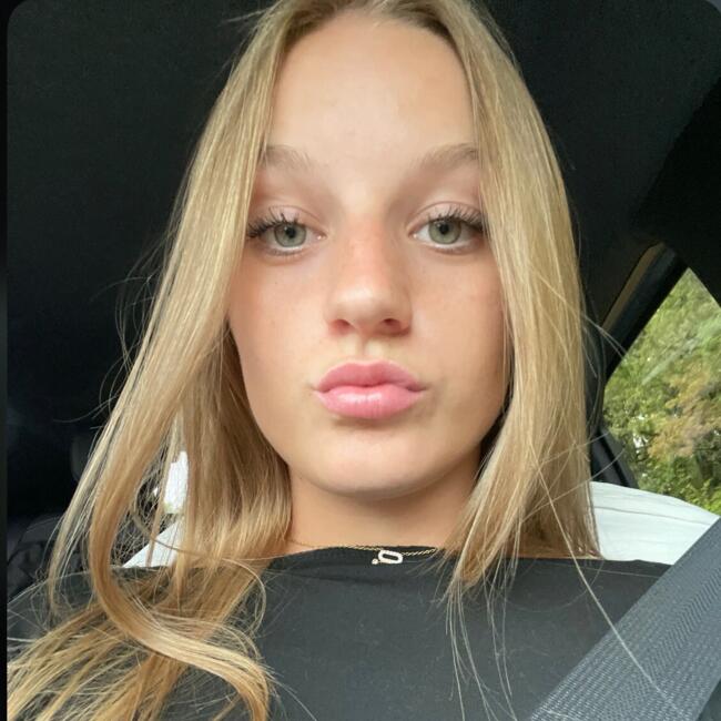 Babysitter in Agen: Maelys