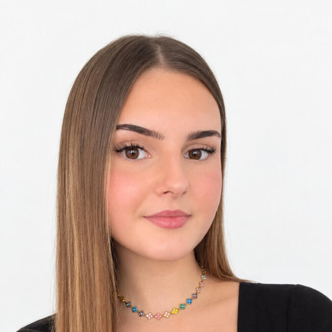 Babysitter in Lille: Léna