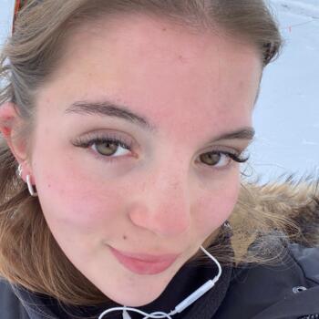 Baby-sitter in Bois-Colombes: Ambre