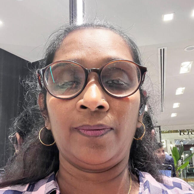 مربية أطفال في الدوحة: Mallika