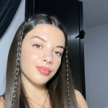 Nanny in Lenzburg: Faina