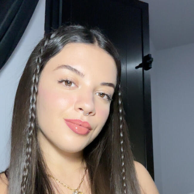 Nanny in Lenzburg: Faina