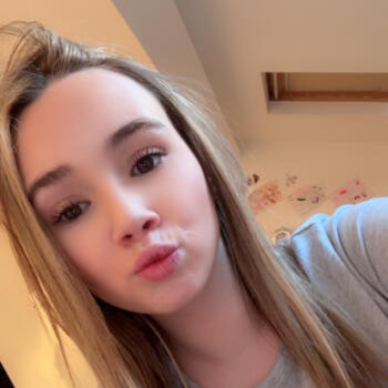 Babysitter in Charleroi: Kayliah
