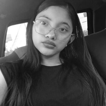 Babysitter in San Miguel: Stefany
