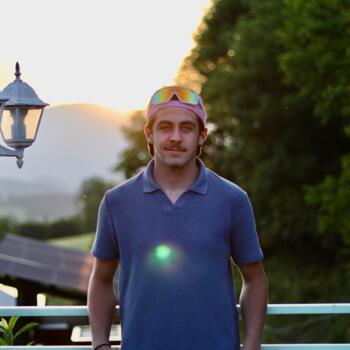 Babysitter in Cuges-les-Pins: Lenny