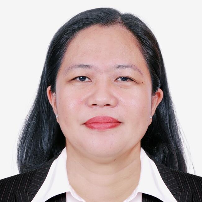 Babysitter in Dubai: Glen mary