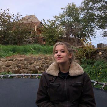 Baby-sitter in Saint-Cloud: Betty