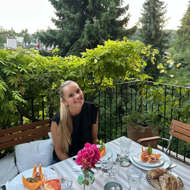 Babysitter in Wien: Lotte