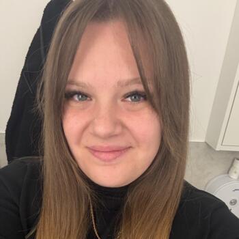 Babysitter Parma: Laura