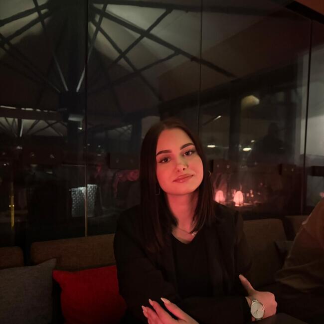 Babysitter in Salzburg: Mihaela