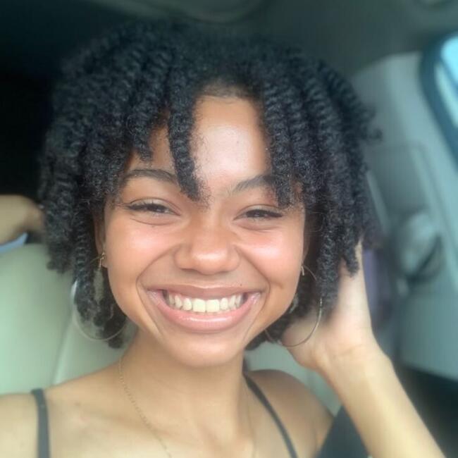 Babysitter in Trélazé: Alicia