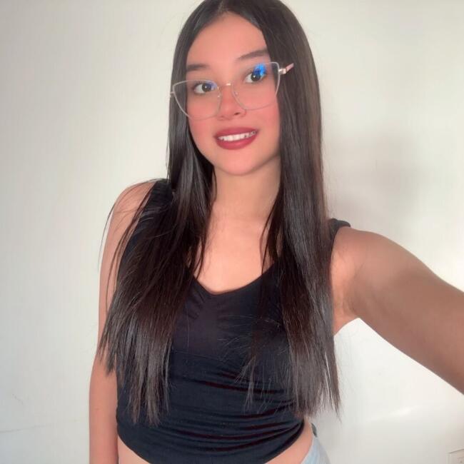 Babysitter in Santa Cruz: Ana