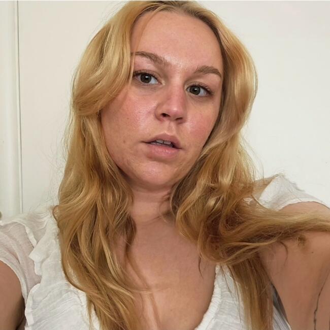 Babysitter in Redlands: Skylar