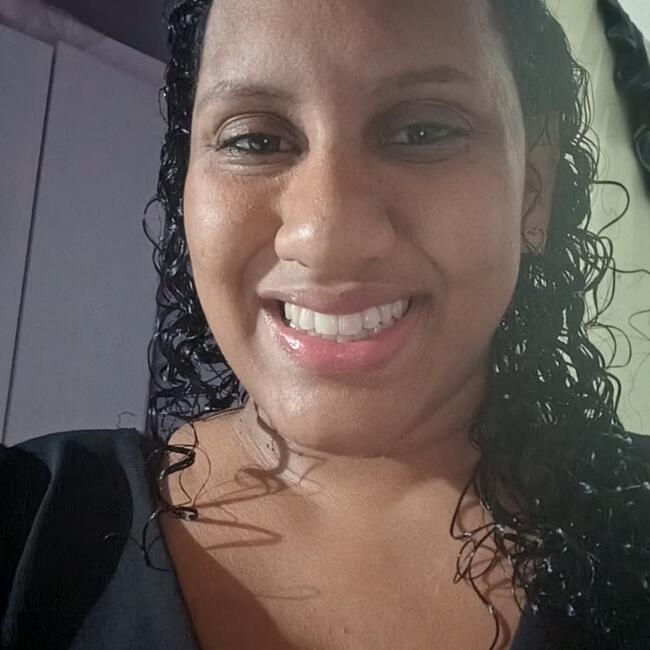 Babysitter in Fortaleza: Debora