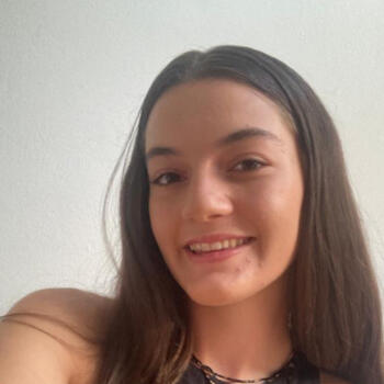 Babysitter in The Hague: Alice