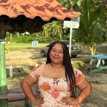 Babysitter in María Chiquita: Nohelys