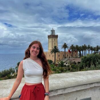 Babysitter Pamplona: Saioa