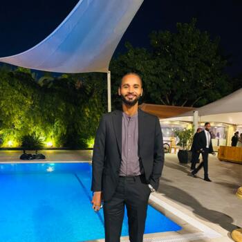 وظيفة جليسة أطفال في مسقط: فرص عمل كجليسة أطفال Nida