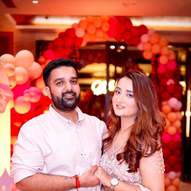 गुरुग्राम में बेबीसिटिंग की नौकरी: Charul