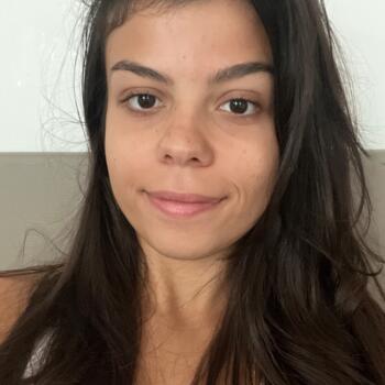 Babysitter in Besançon: Zoulikha