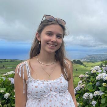 Babysitter Anzegem: Lise