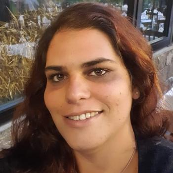 Babysitter in Funchal: Dalila