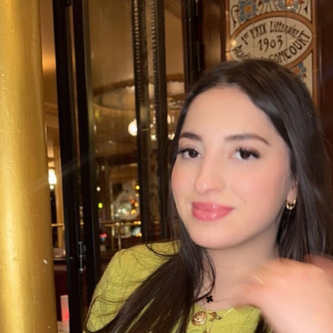 Nanny in Clichy-sous-Bois: Fayza