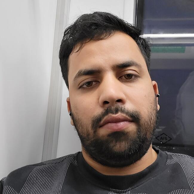 Babysitting job in Agra: Akash