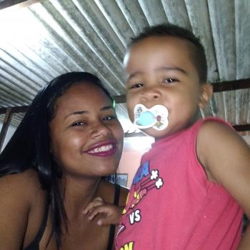 Agência de babá em Praia Grande: Nathanie