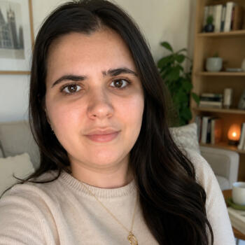Babysitter in Melbourne: Miriam Anna