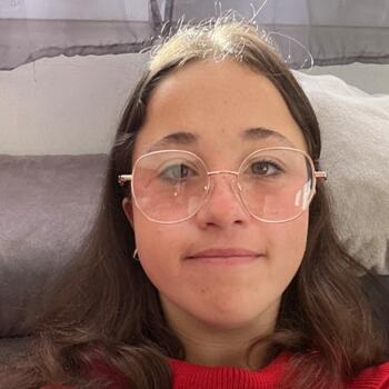 Babysitter in Gardanne: Julia