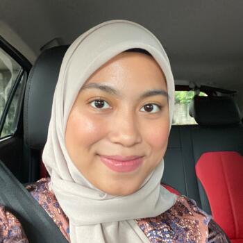 Babysitter in Puchong: Siti