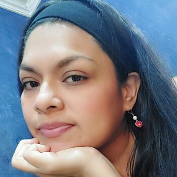 Babysitter in Peñalolén: Cinthia