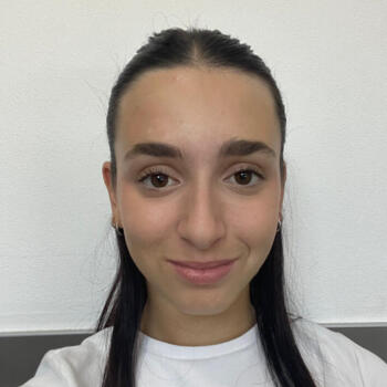 Babysitter in Crema: Elena