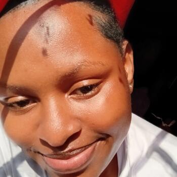 Babysitter in Thuli: Kiki