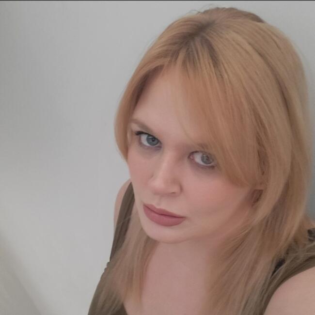 Babysitting job in Winsford: Alison