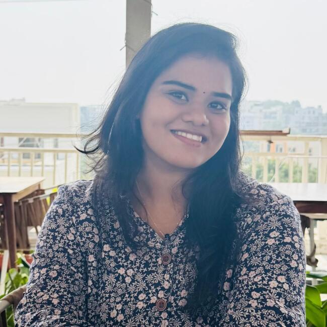 Babysitter in Jakobsberg: Bhavya