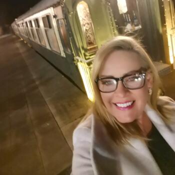 Babysitting job in Ballina: babysitting job Leona