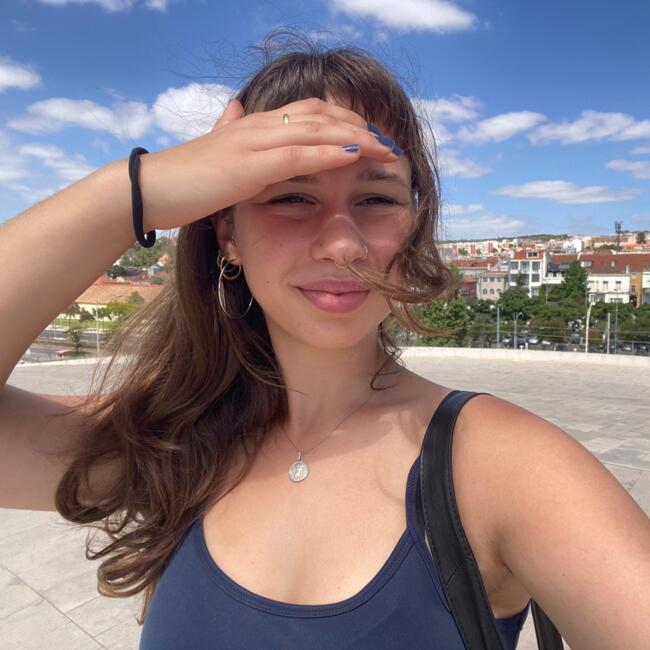 Babysitter in Canberra: Ingrid