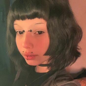 Babysitter in Moreira Sales: Larissa