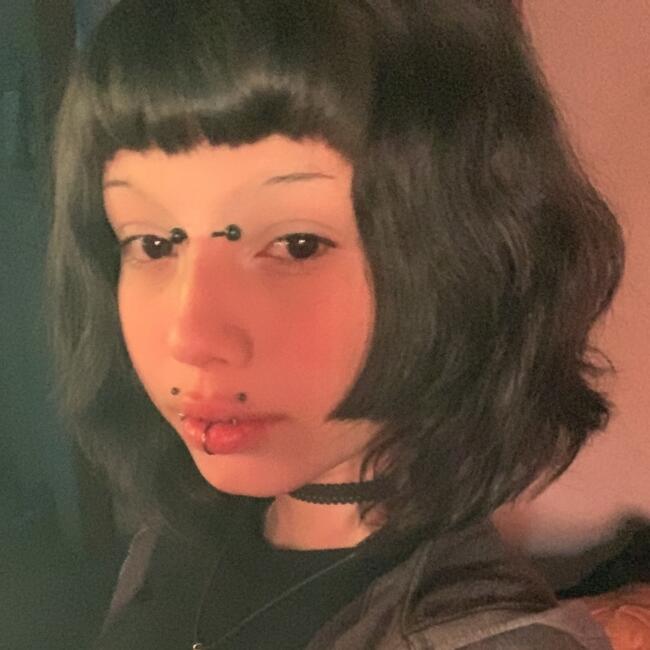 Babysitter in Moreira Sales: Larissa