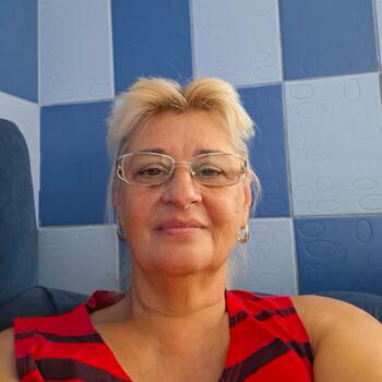 Babysitter in Bucarest: Mioara